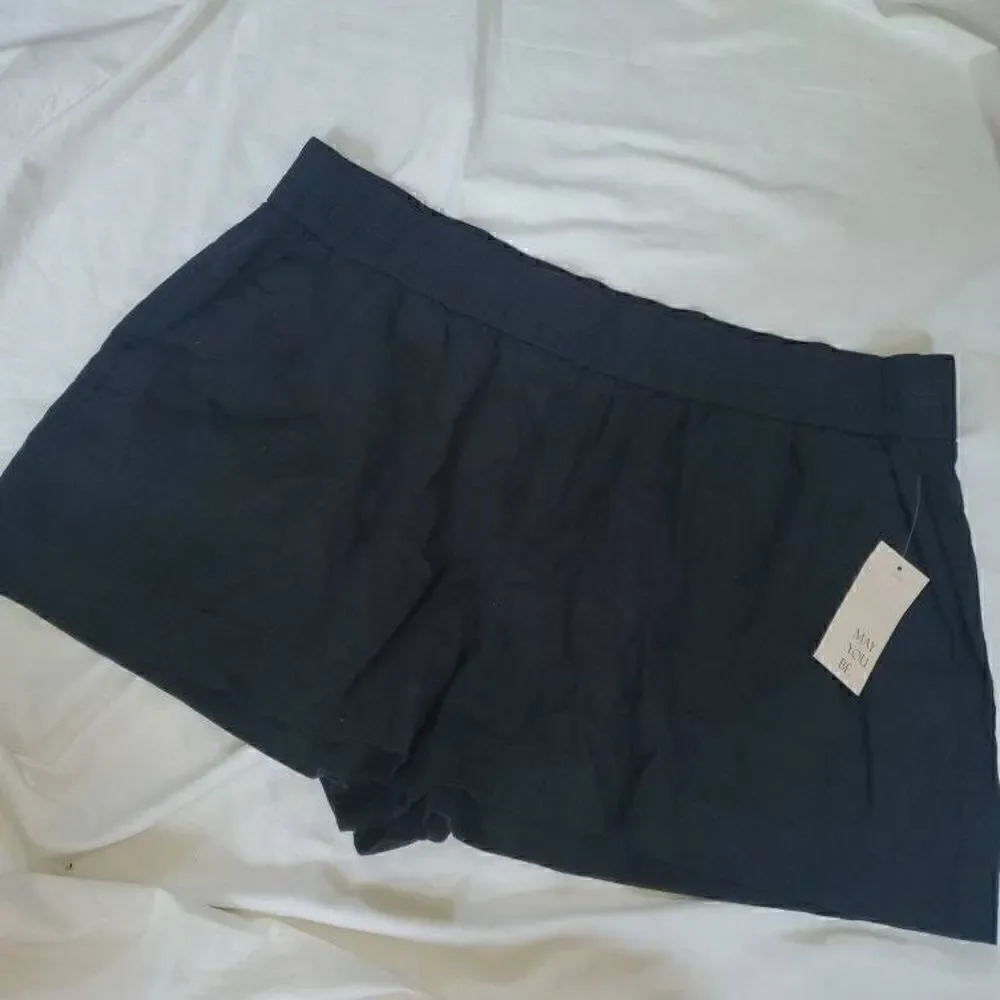NWT May You Be Black Linen Casual Shorts XXL